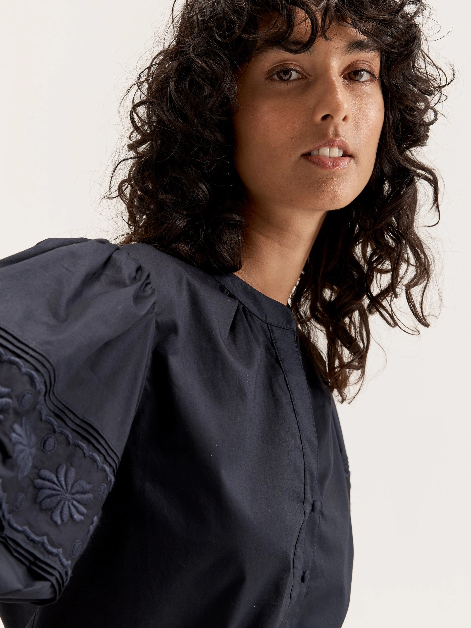 Bowline Blouse