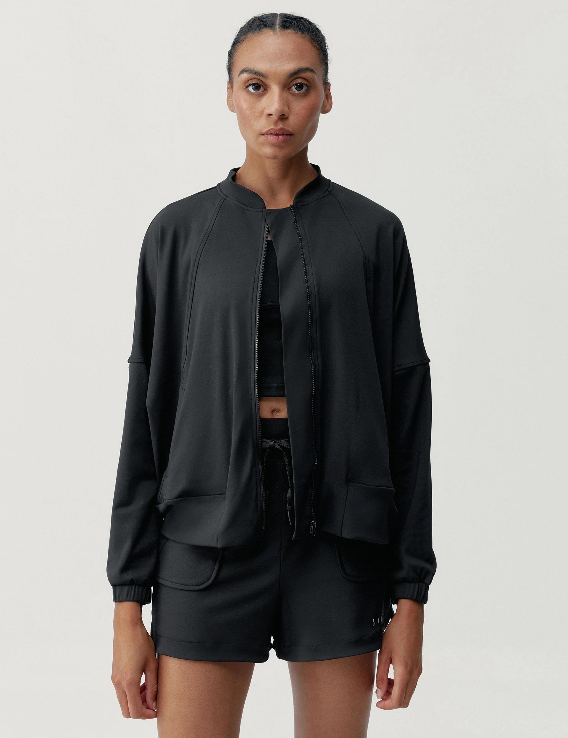 Leila Short - Black