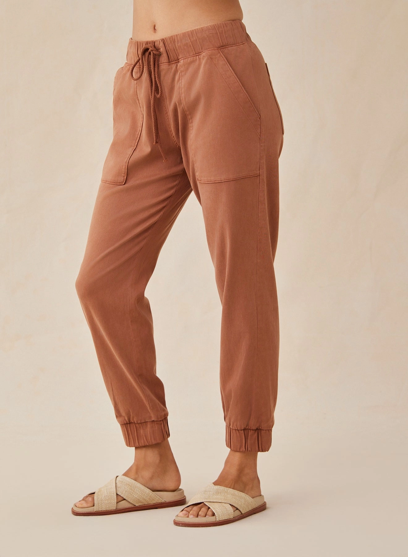 Pocket Jogger - Terracotta Brown