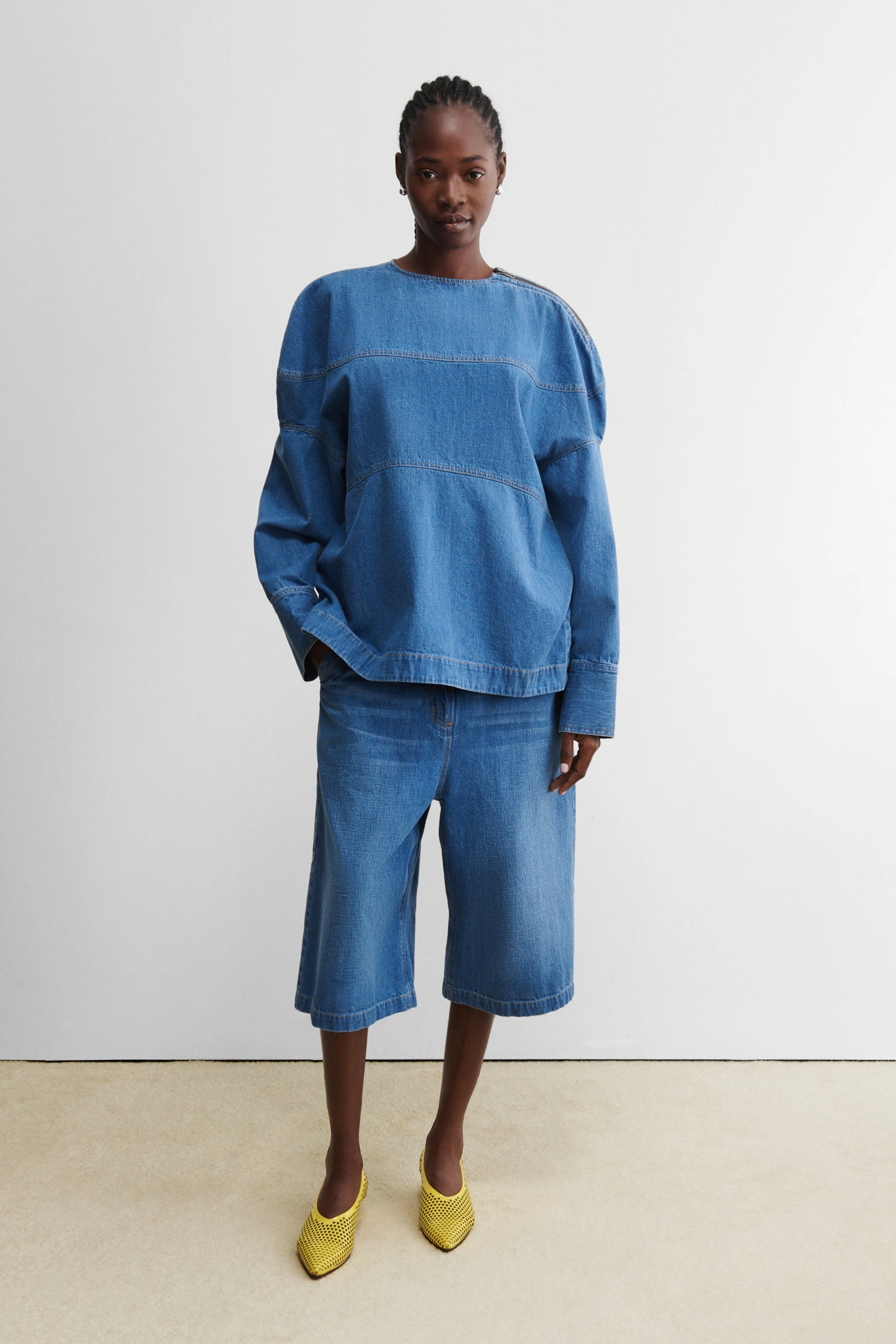 Raz Short