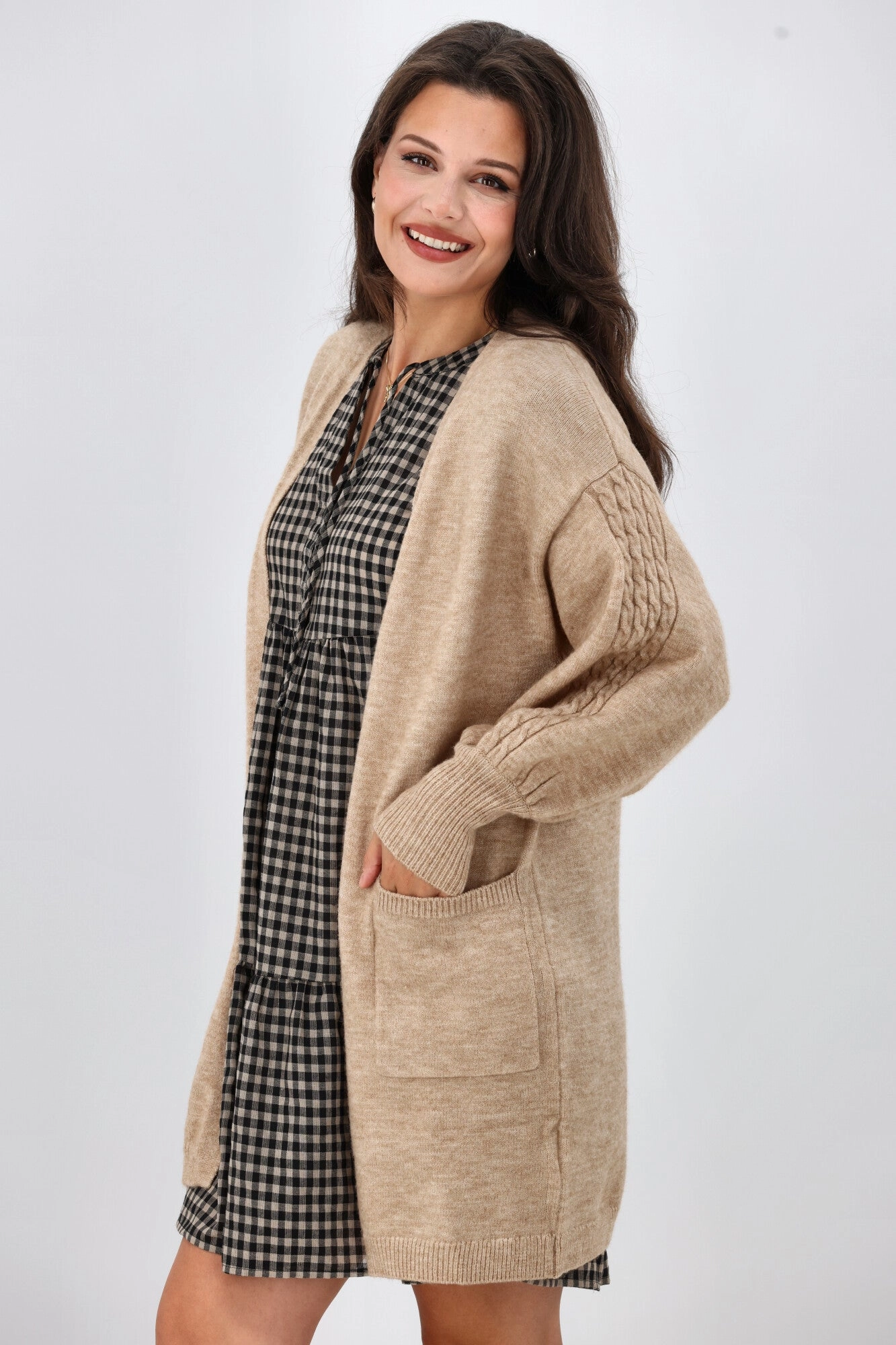 Shine On Label Wyatt Cable Knit Cardigan Oatmeal