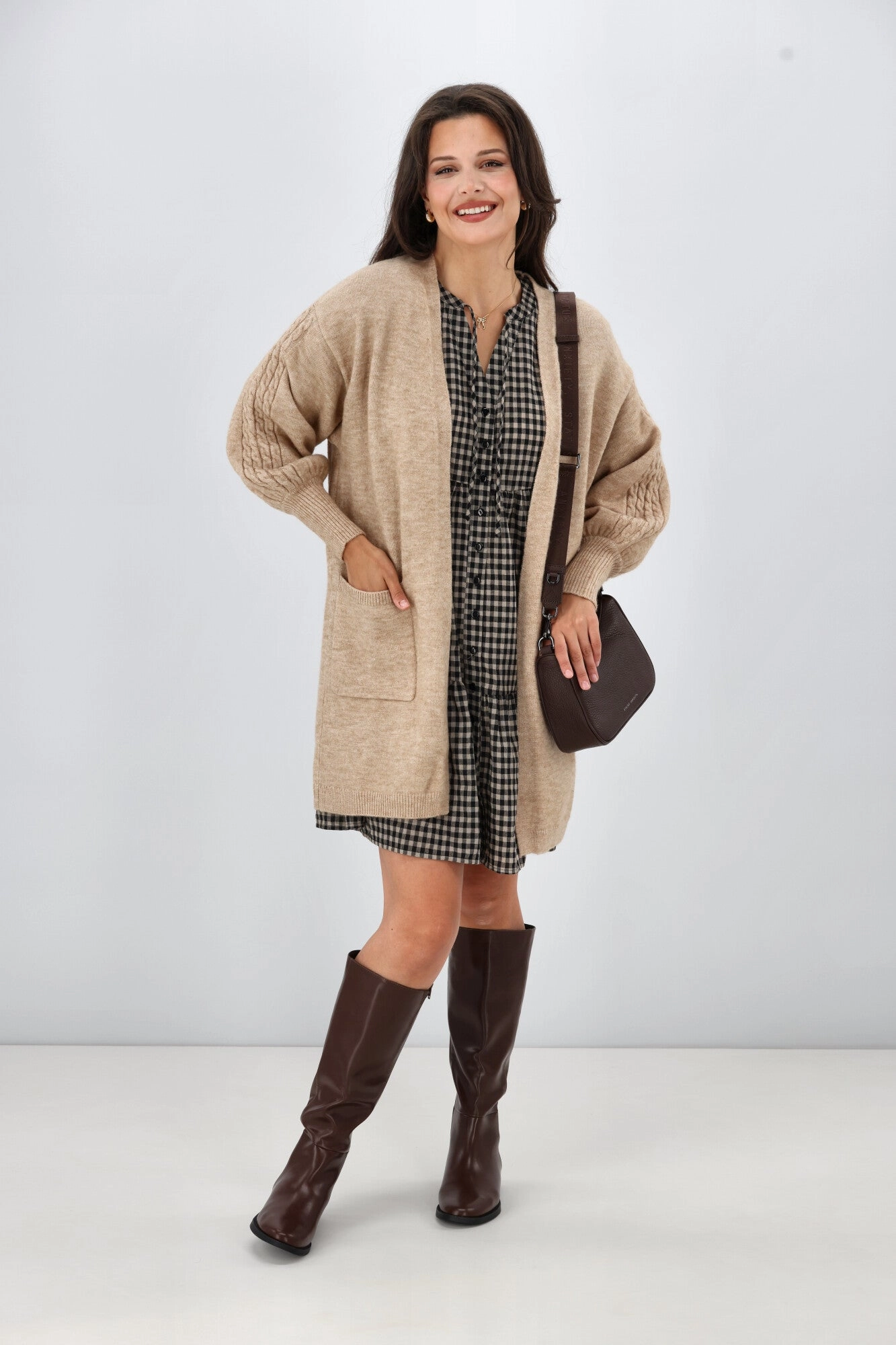 Shine On Label Wyatt Cable Knit Cardigan Oatmeal