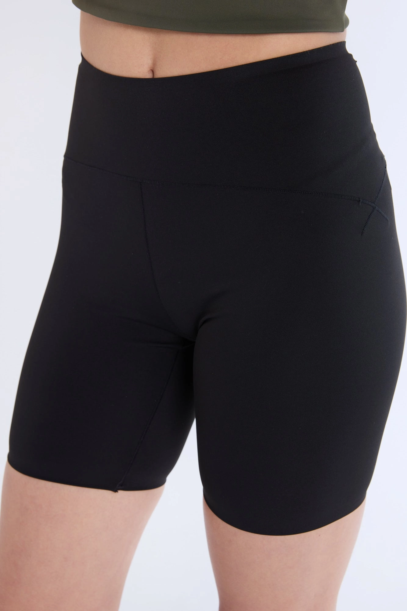 Super Smooth High Rise 7 Bike Shorts