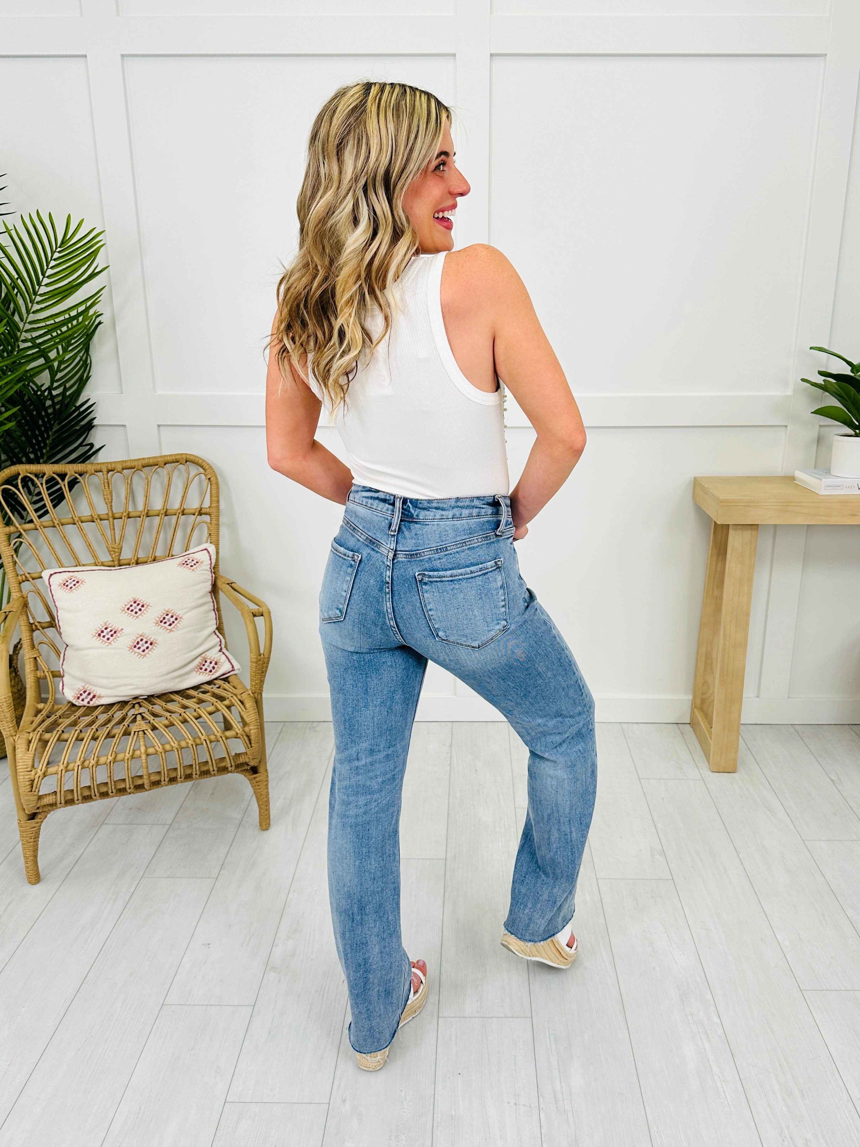 The Right Choice Tummy Control MOCO Exclusive Jeans