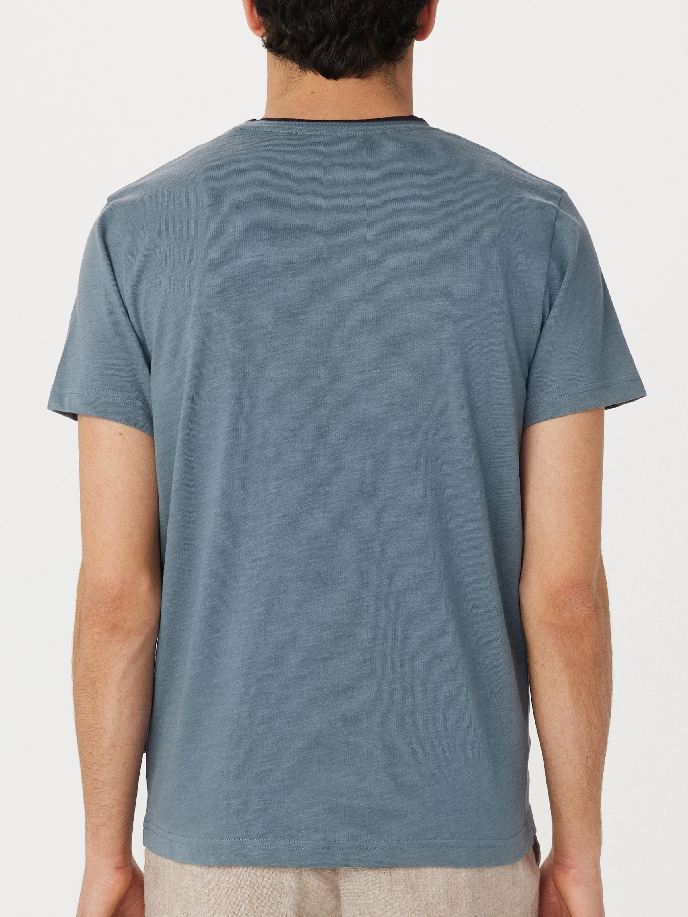 The Slim Pocket T-Shirt in Storm Blue
