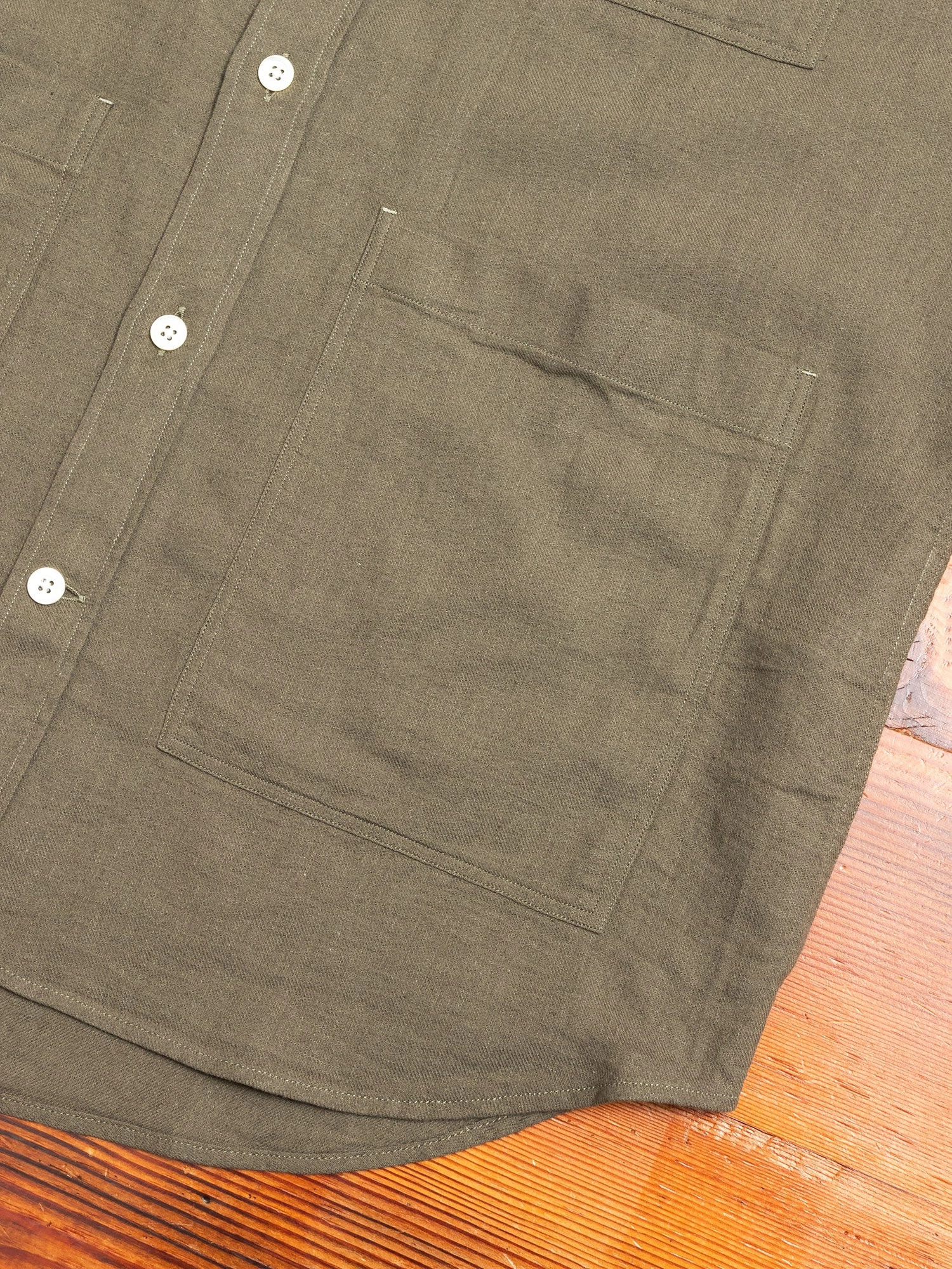 Thorsten Cotton Linen Shirt in Ivy Green