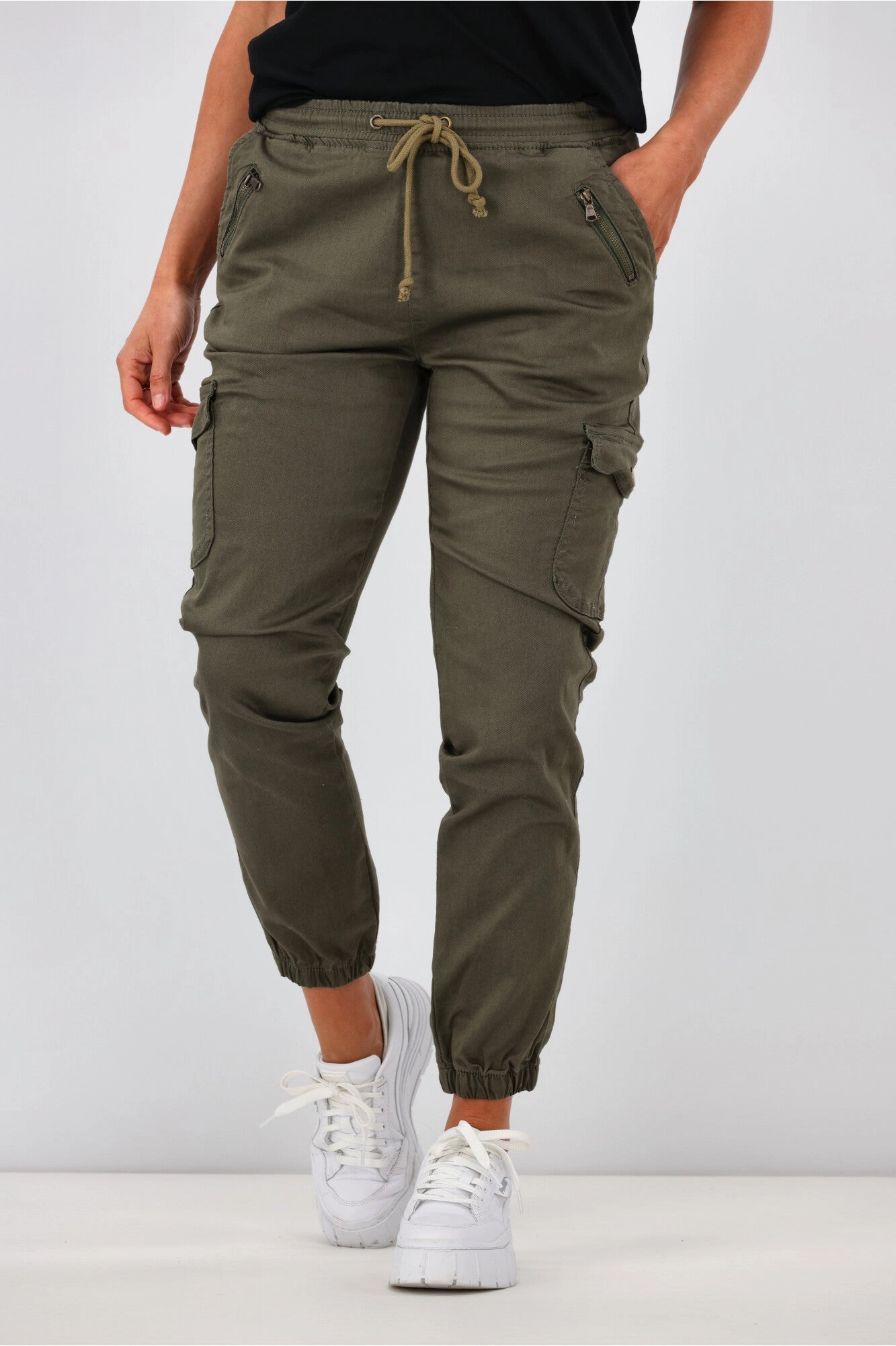 Wakee Denim Lucy Cargo Jean Khaki