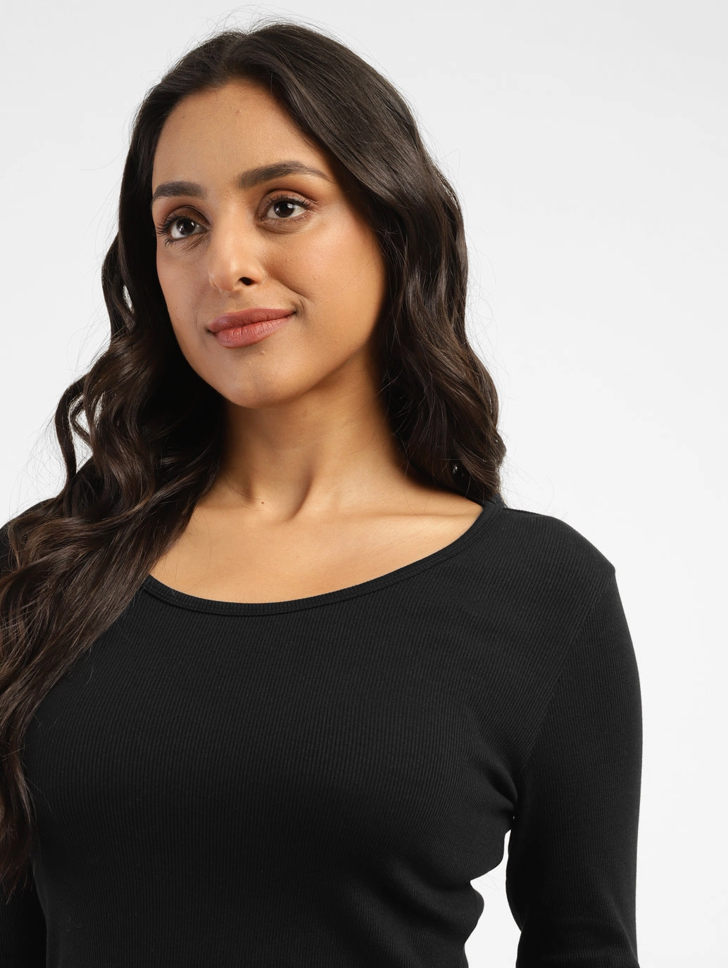 Women's Solid Slim Fit T-shirt