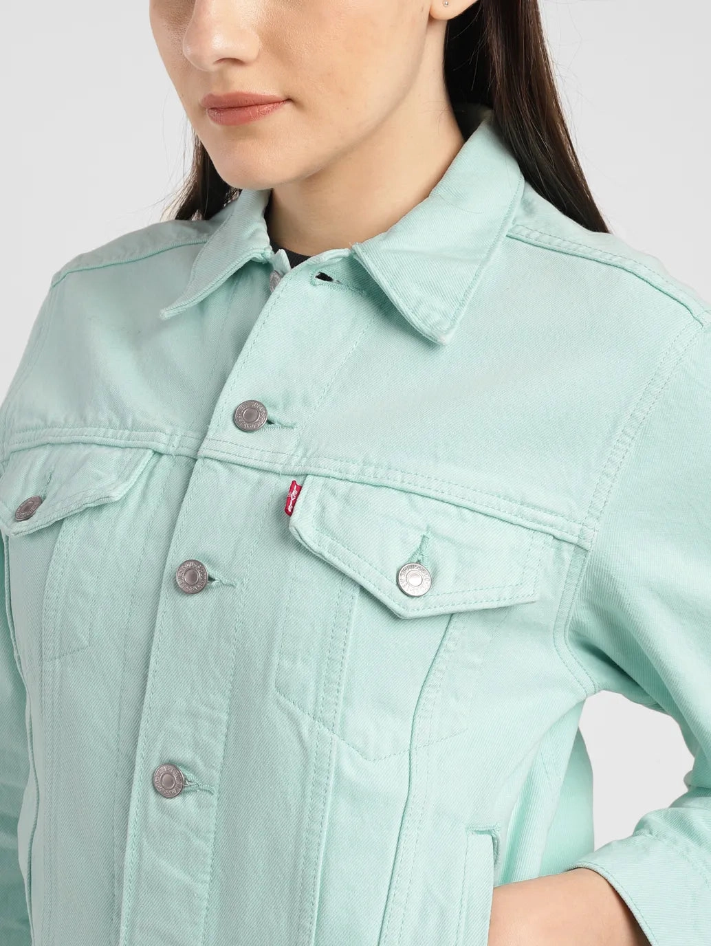 Women's Solid Spread Collar Denim Jacket