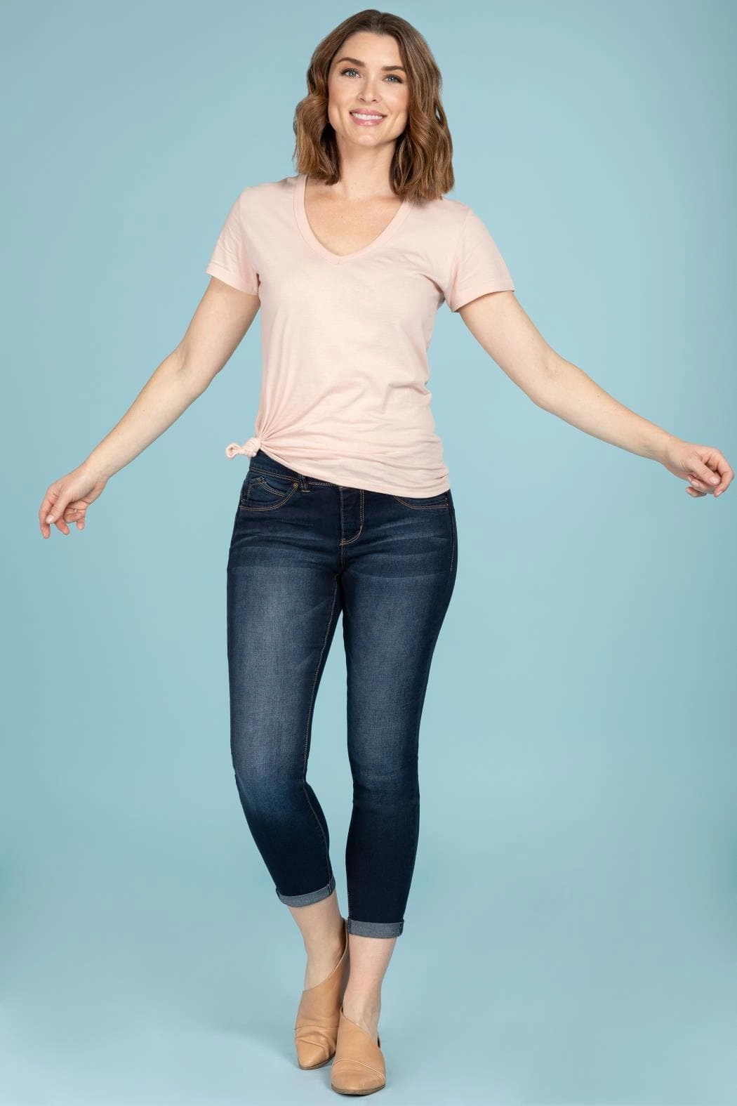 Women's WannaBettaButt 2-Button Cuffed Jean