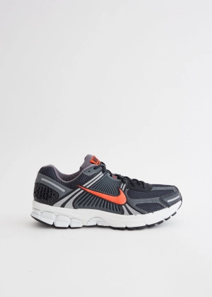 Zoom Vomero 5 'Black Picante Red' Sneakers