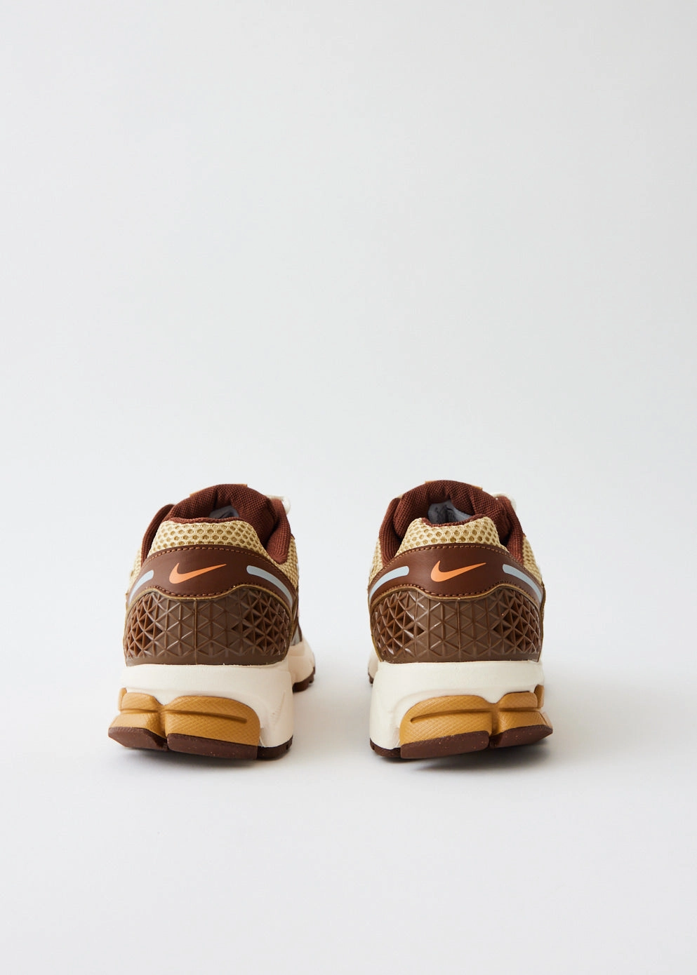 Zoom Vomero 5 'Wheat Grass' Sneakers